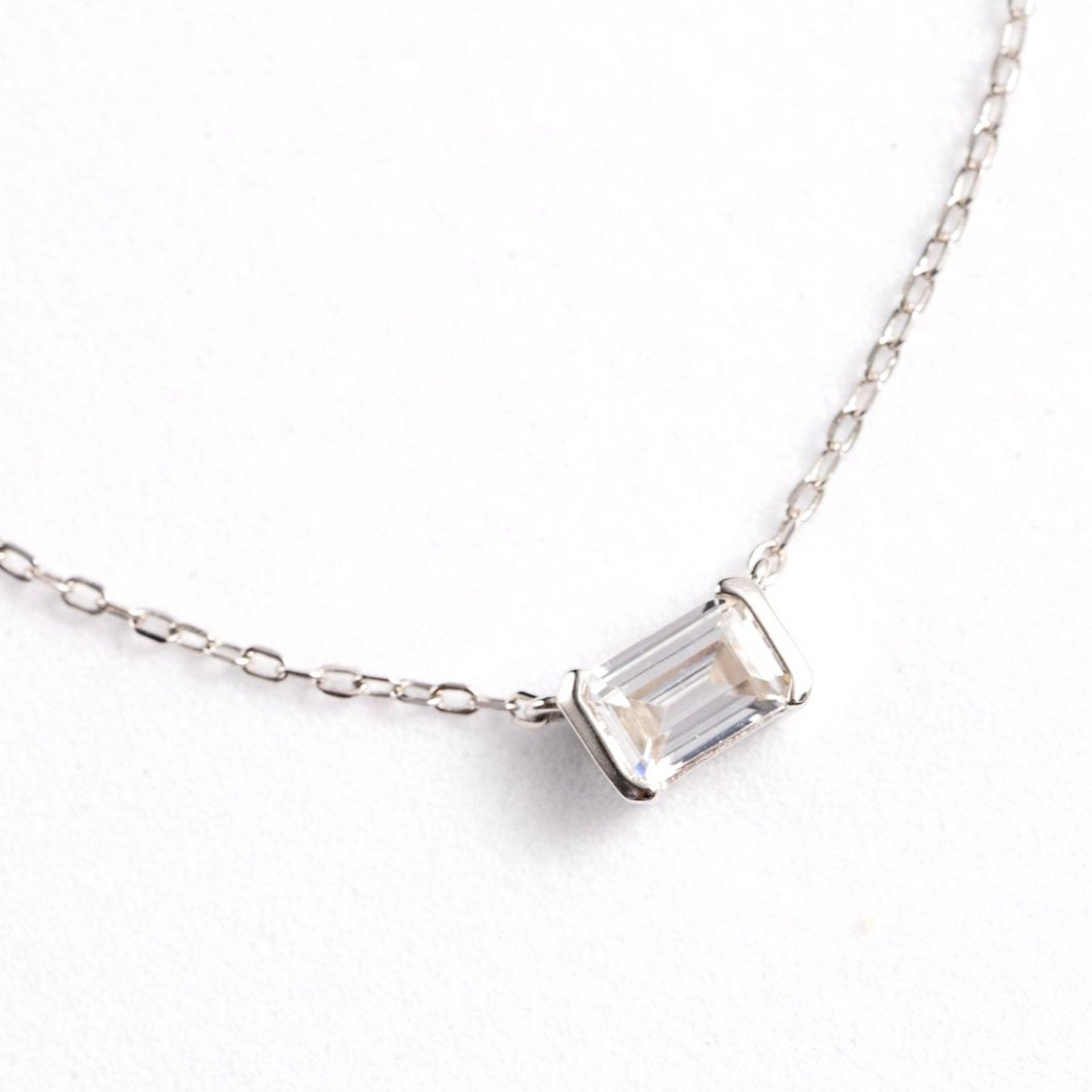 Jessica Pendant Necklace