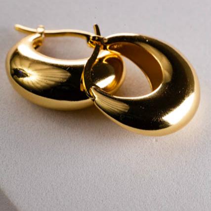 Meg Modern Minimalist Hoop Earrings